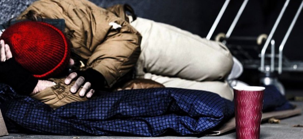 Mancano pasti caldi e posti letto: è allarme per i senzatetto a Rovereto